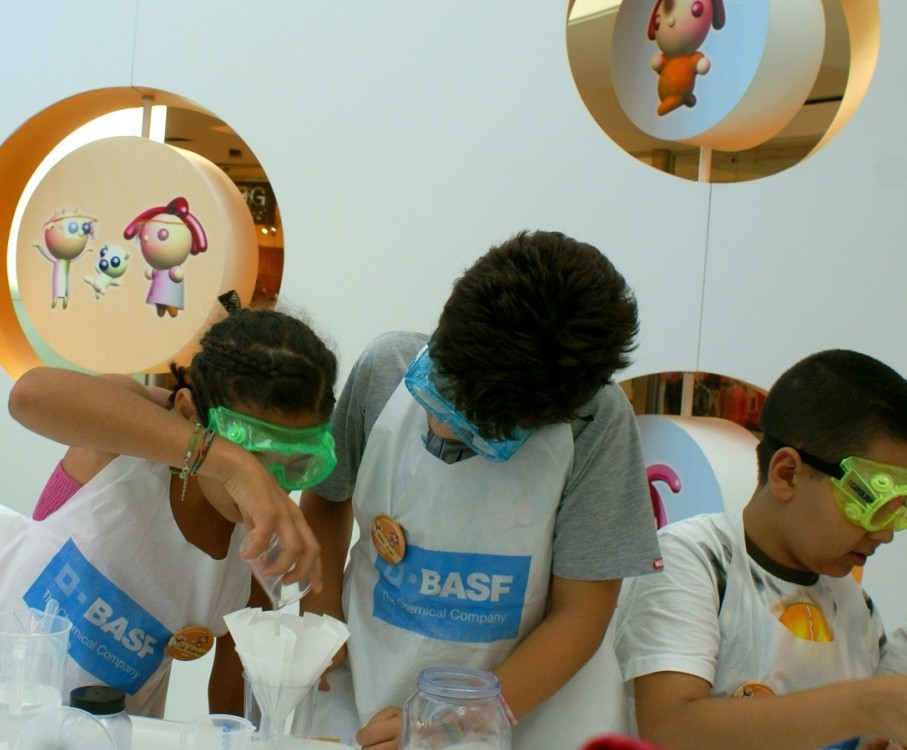 BASF Kids’ Lab Projesi 2012 European Excellence Ödülleri’nde finalde