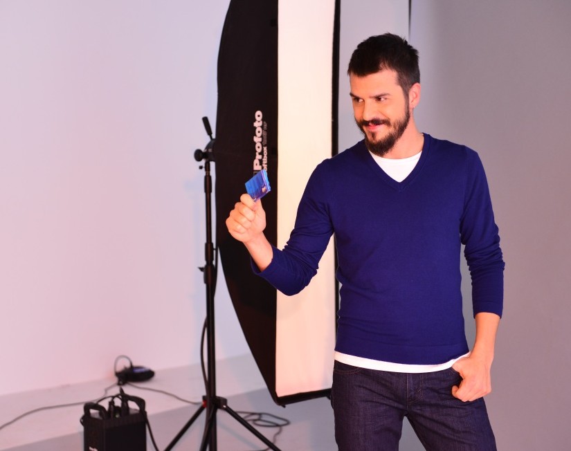 Mehmet Günsür, First sakız reklamında