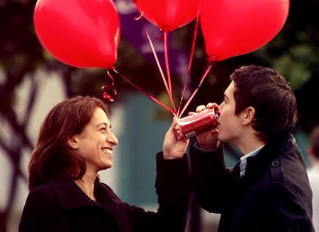 'Havada aşk kokusu var' Coca-Cola Sevgililer Günü