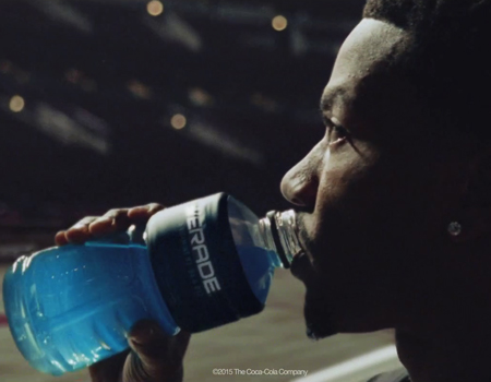 Powerade nedene değil, nasıla odaklanıyor