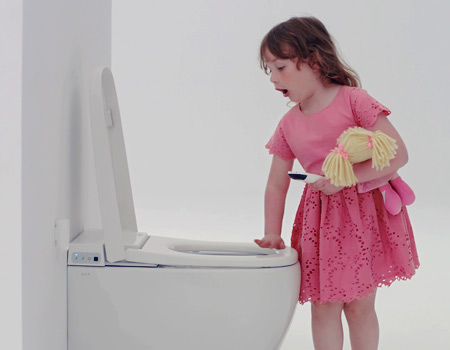 VitrA teknolojik klozeti için ilk reklam filmini yayınladı