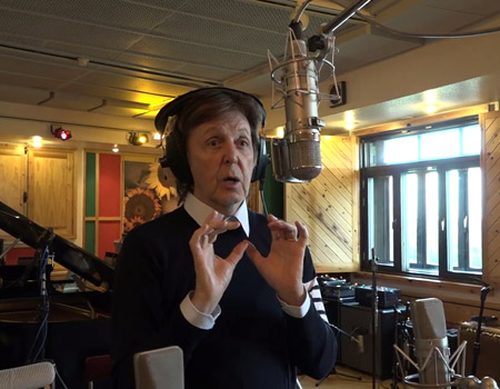 Paul McCartney sevenler için ‘emoji’liyor