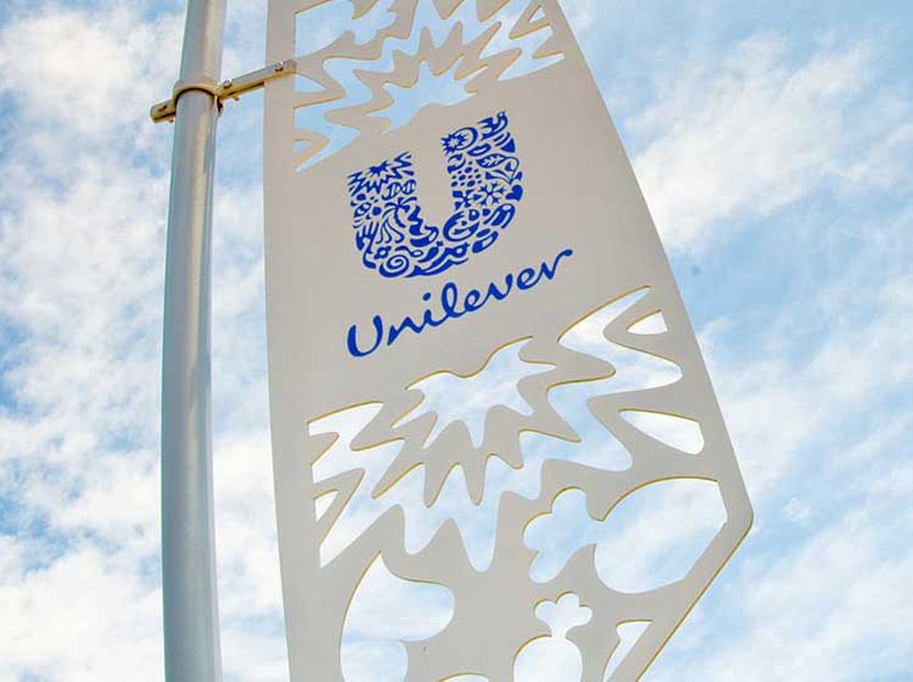 Unilever’den Facebook ve Google’a gözdağı