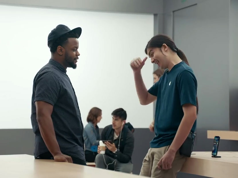 Samsung’tan Apple’a zor sorular