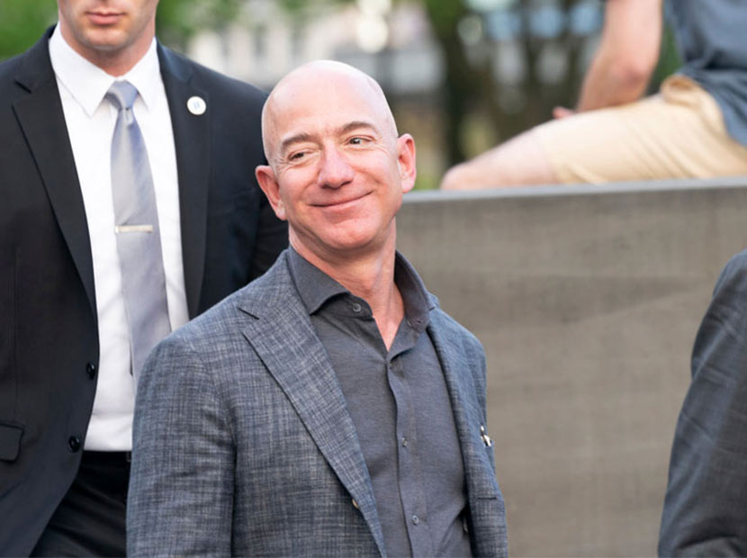 Jeff Bezos’tan ayrılık kararı