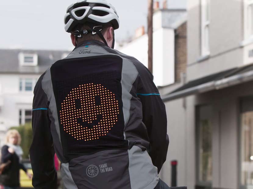 Bisikletlilerin can dostu Emojili Ceket
