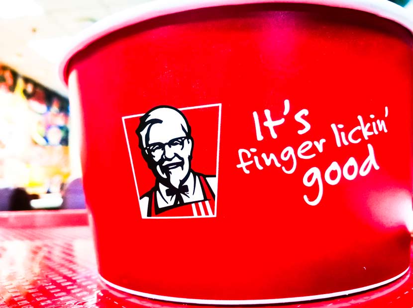 KFC ödünç slogan peşinde