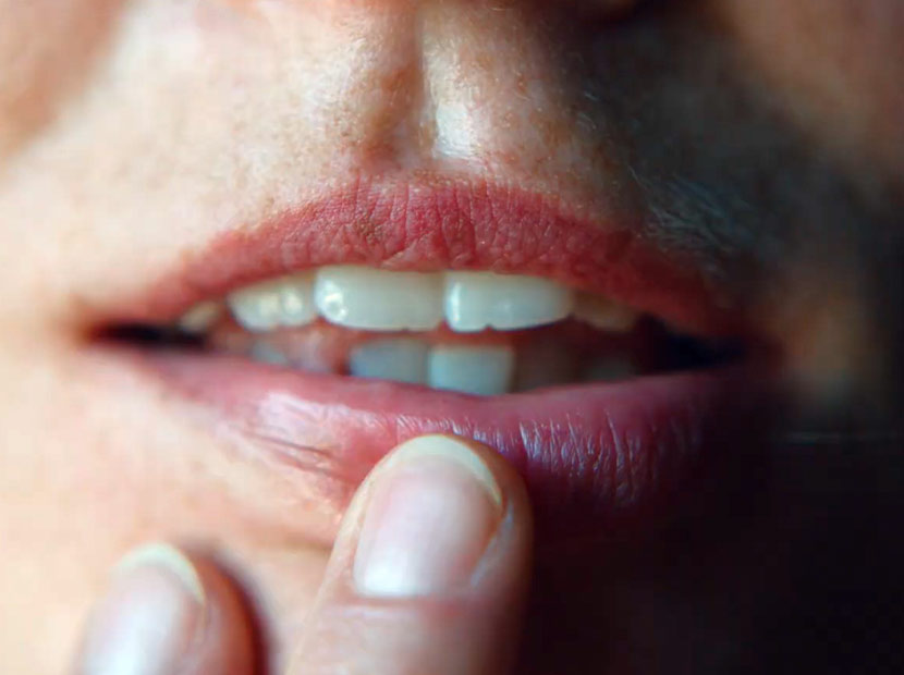 Dudaklara yeniden merhaba