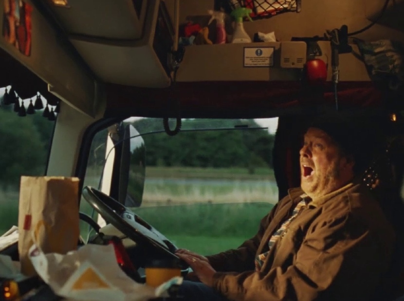 Sadakat ve mutluluğa dair bir yol hikâyesi