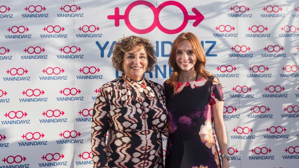 YANINDAYIZ Derneği'nde bayrak değişimi