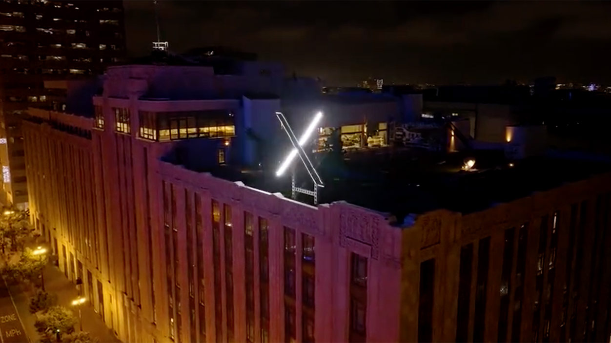 X’e logo soruşturması