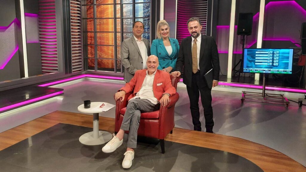 Reklamarkası 700 canlı yayını geride bıraktı