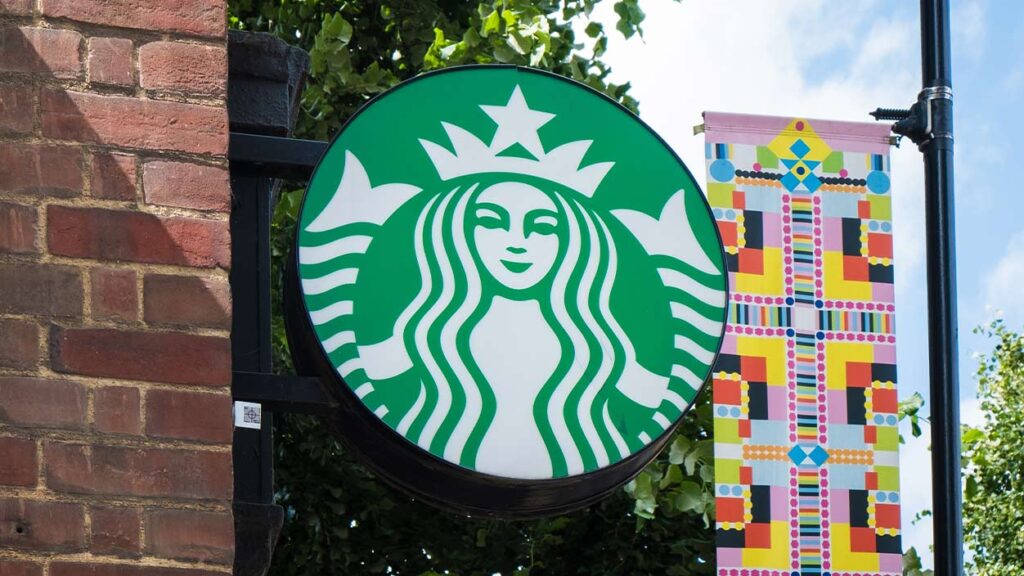 Yeni Starbucks CEO’suna tartışmalı imtiyazlar