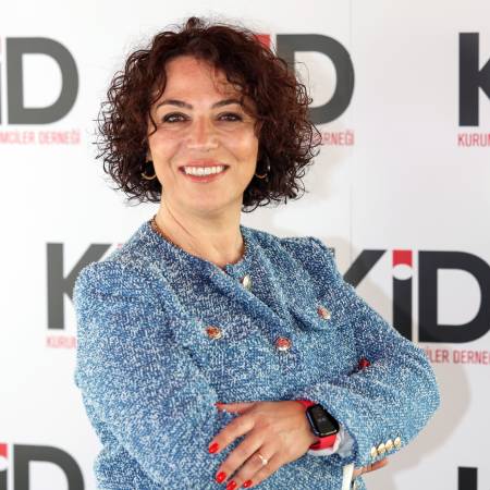 Ayşenur Aydın