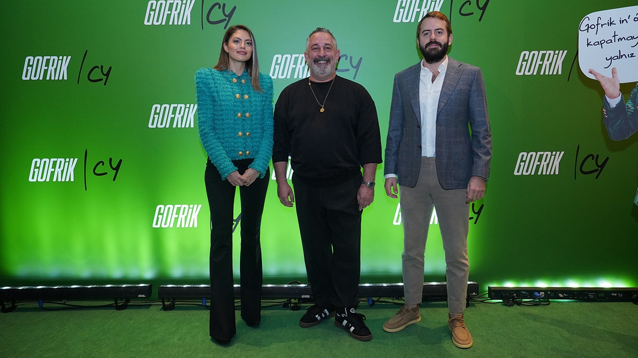 Altınmarka Tüketim Ürünleri Grubu Genel Müdürü Dilara Altınkılıç Kutmangil, Cem Yılmaz, Kahve Dünyası Genel Müdürü Kaan Altınkılıç