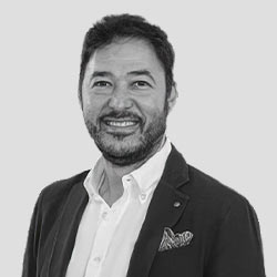 Murat Büyükkucak,<br />
Adel/Faber Castell<br />
Pazarlama Direktörü
