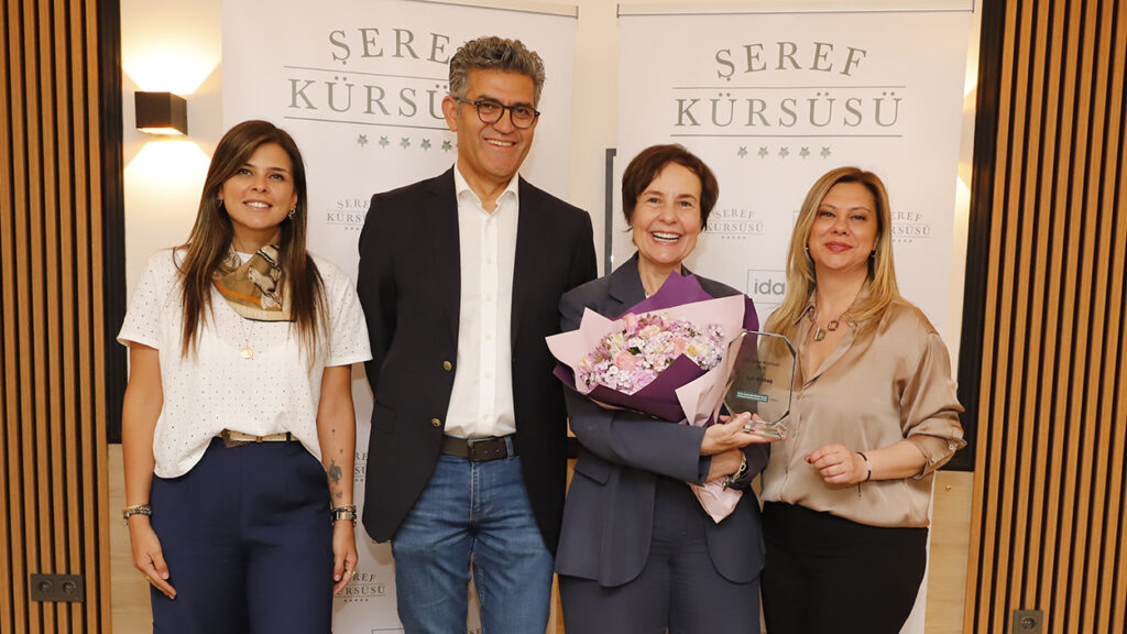 İDA Şeref Kürsüsü - Işıl Arıdağ