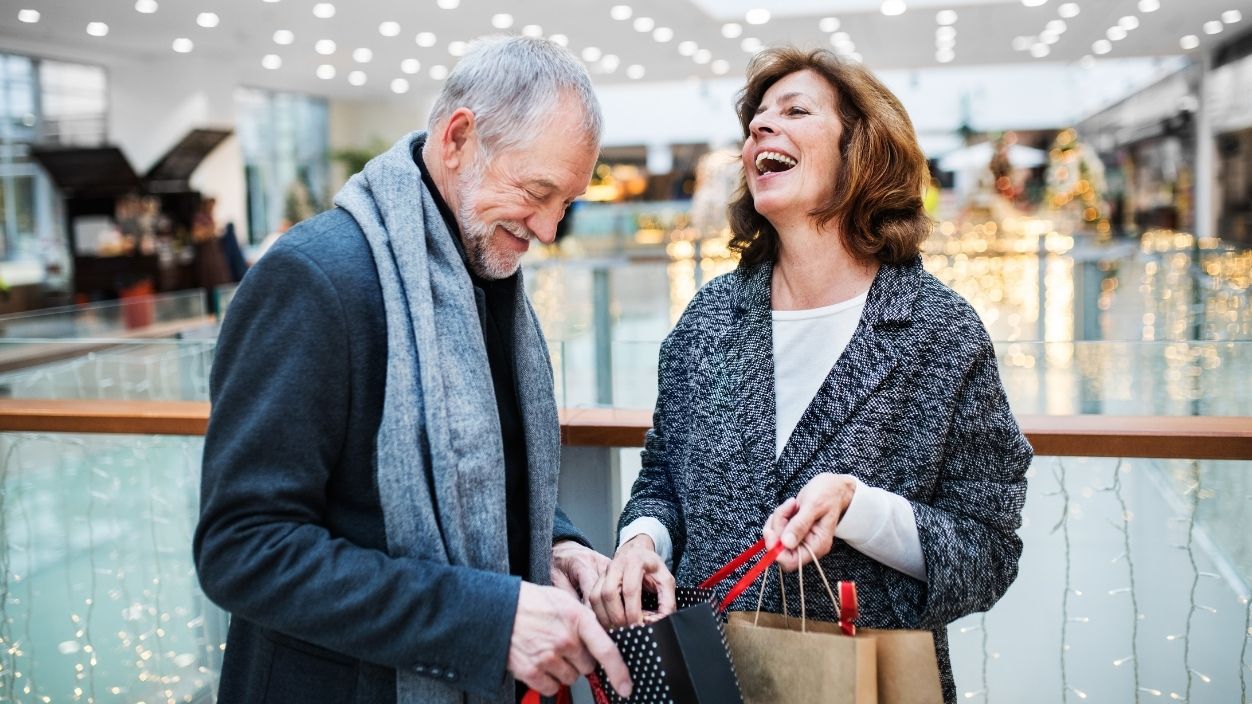 Markalar neden 60 yaş üstü tüketicileri yeniden keşfetmeli?