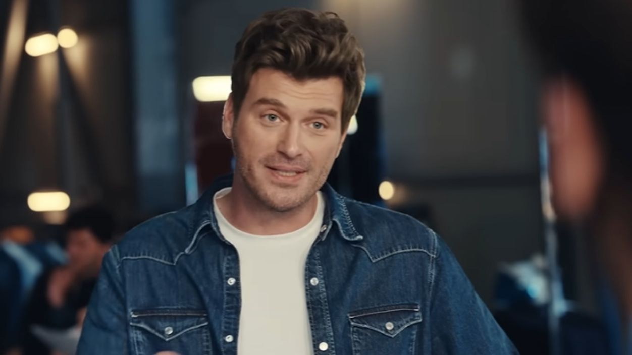 Kıvanç Tatlıtuğ’dan stil dersi