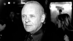 Anthony Hopkins kendi bestelerinden oluşan albümünü çıkarıyor