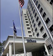 Hilton Oteller grubu el değiştirdi