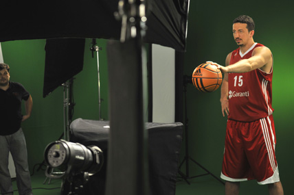 Hido adidas’ın reklam filminde