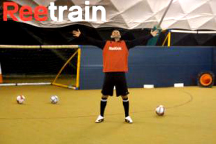 Ryan Giggs Reebokın yeni reklamında