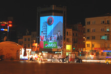 Avea, reklamıyla Taksim’i canlandırıyor