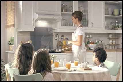 TBWAİstanbul’dan Komili’ye yeni reklam