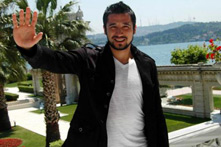 İlhan Mansız reklam yıldızı oldu