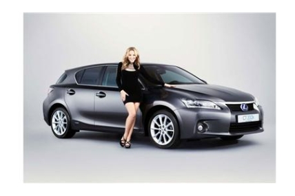 Lexus’un reklam yüzü Kylie Minogue