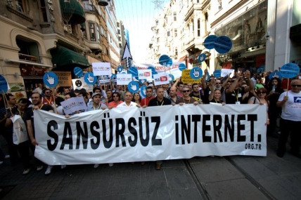 Turkey Protests New Internet Filters