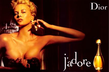 Charlize Theron Dior reklamında